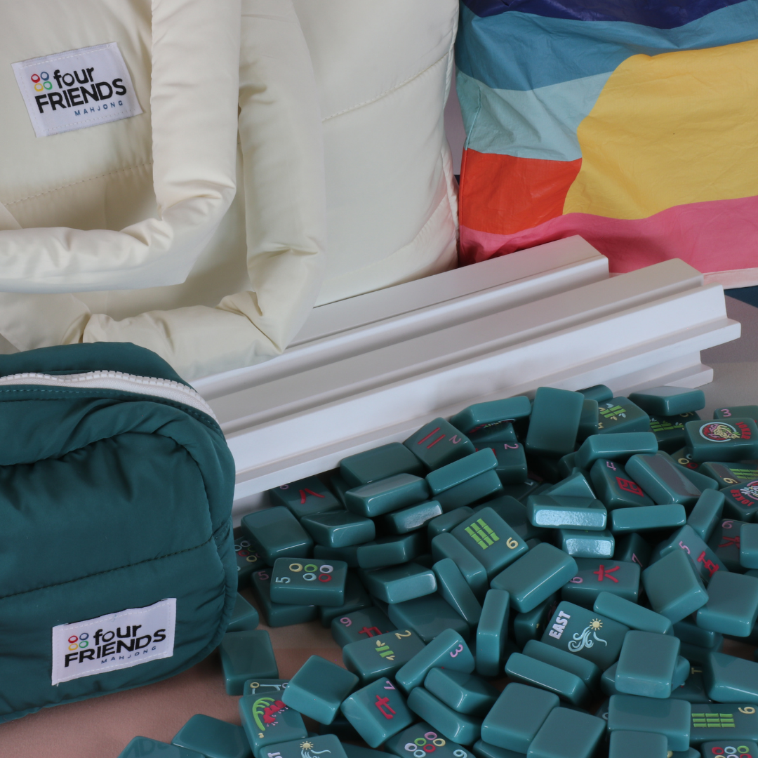 Free Spirit Teal Mahjong Tile Set